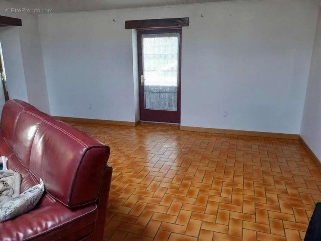 Photo 4 - Maison à CHAMPAGNE-LES-MARAIS