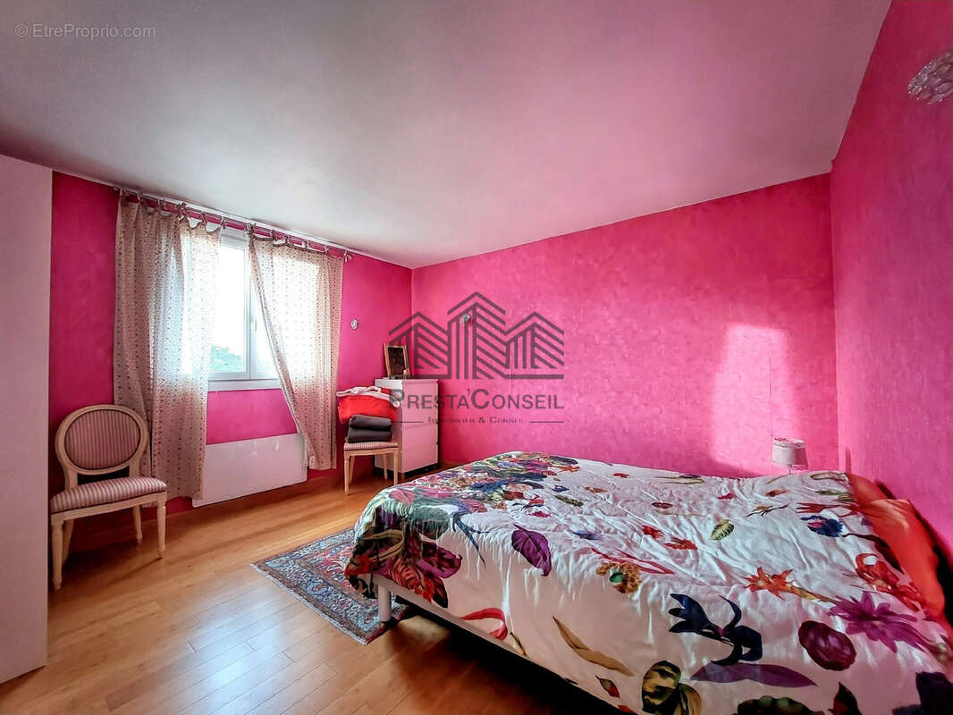 Maison à ANGERVILLE-LA-CAMPAGNE