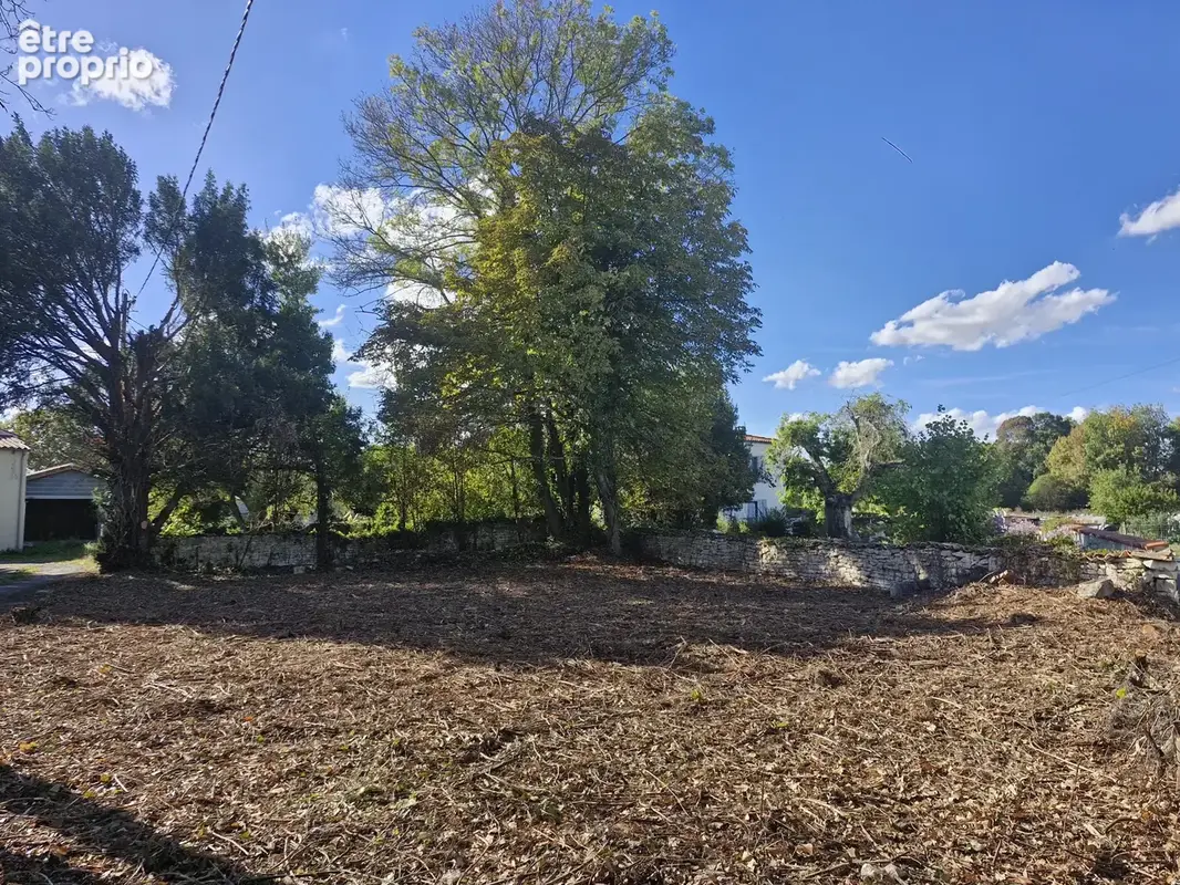 Photo Terrain à Vouhe au prix de 21 700€