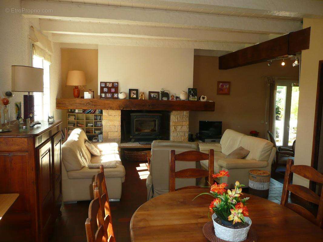 Maison à VILLEFRANCHE-DE-ROUERGUE