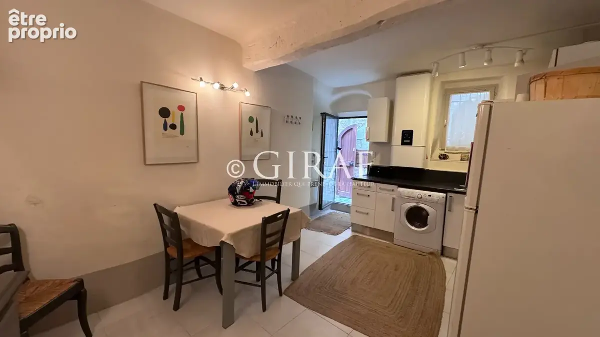 EXCLUSIVITÉ:Authenticité, calme et fort potentiel locatif - photo 8