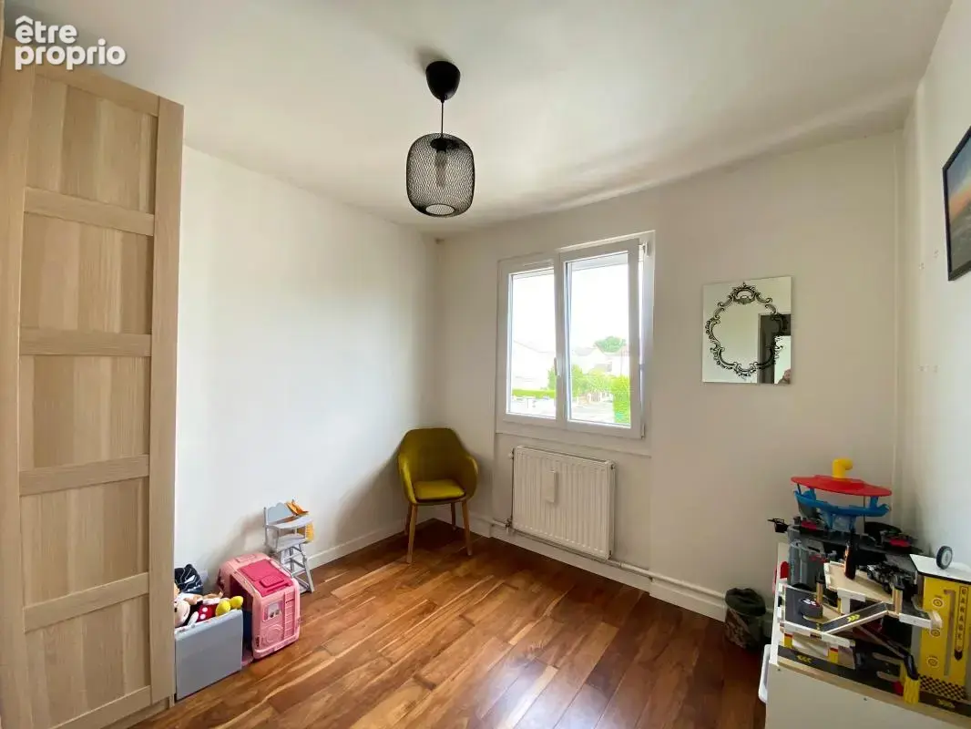 Maison 5 pièces 106 m² à vendre à Magny-Les-Hameaux (78114) - photo 10