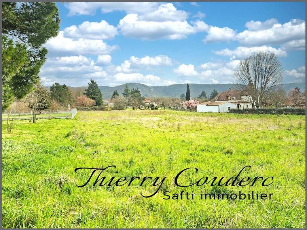 Photo 2 - Terrain à PRATS-DE-CARLUX