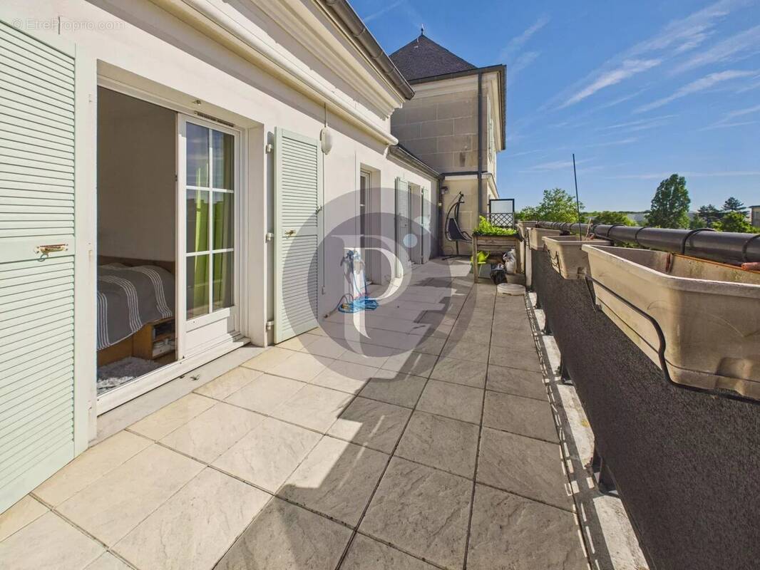 Appartement à LE PLESSIS-ROBINSON