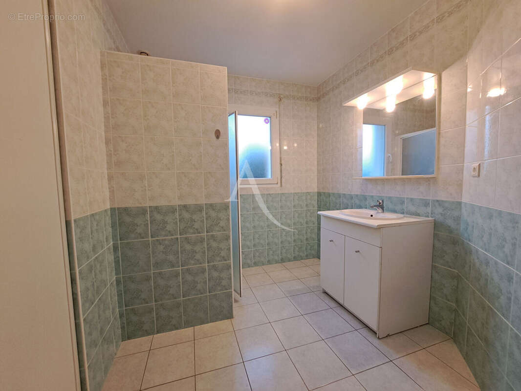 Maison à LA FLOCELLIERE