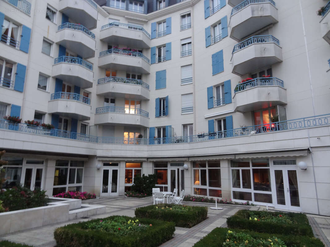 Hespérides appartement 3 pièces Résidence Seniors Rueil Malmaison - photo 2
