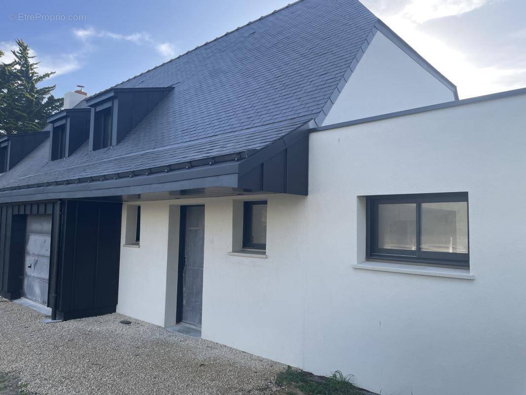 Maison à LA TURBALLE