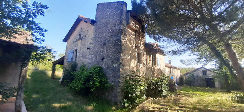 Propriete à vendre 9 pièces Proche de LALBENQUE (46) - photo 36