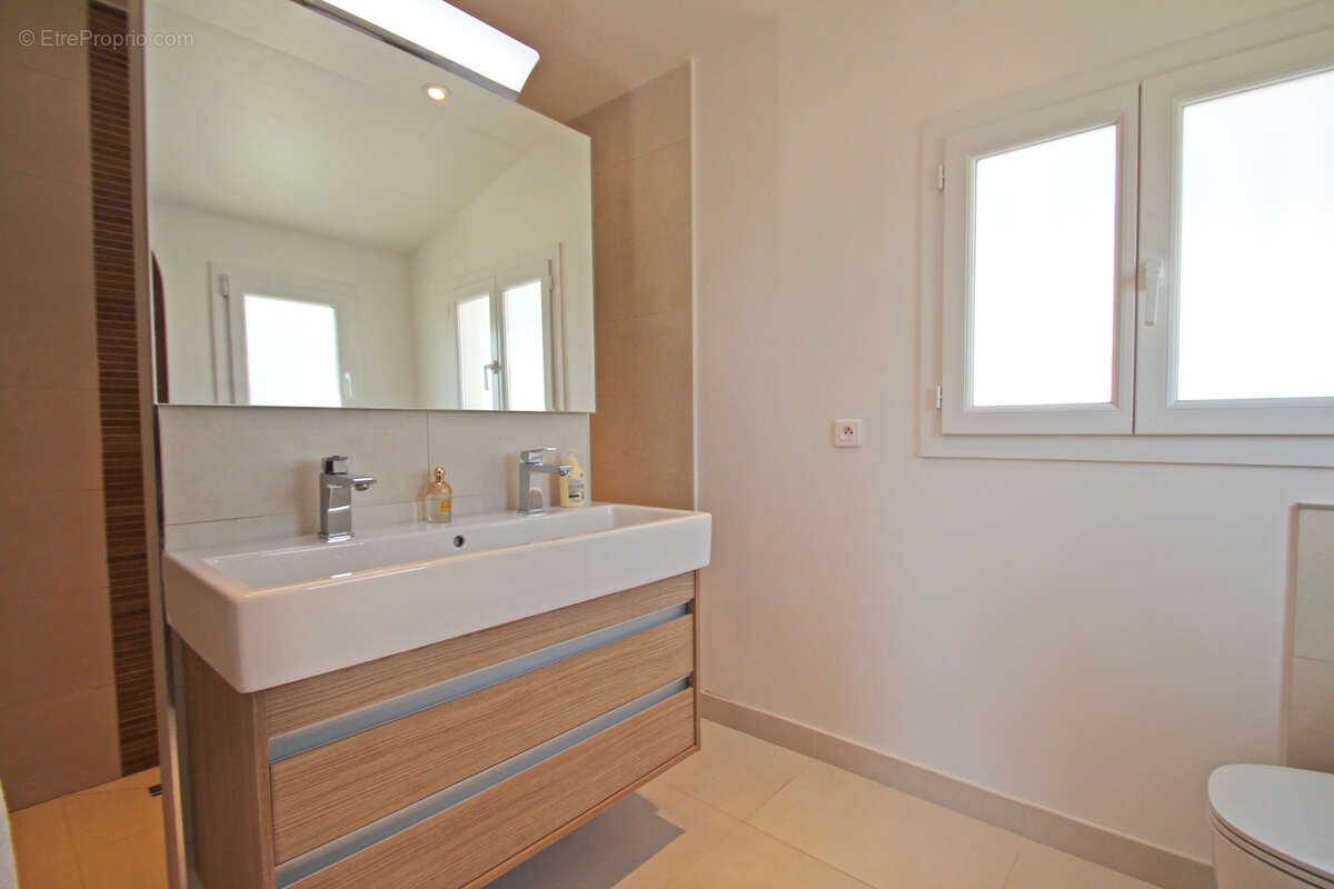 Villa plain-pied de 140 m2 - Tourrettes-sur-Loup - photo 7
