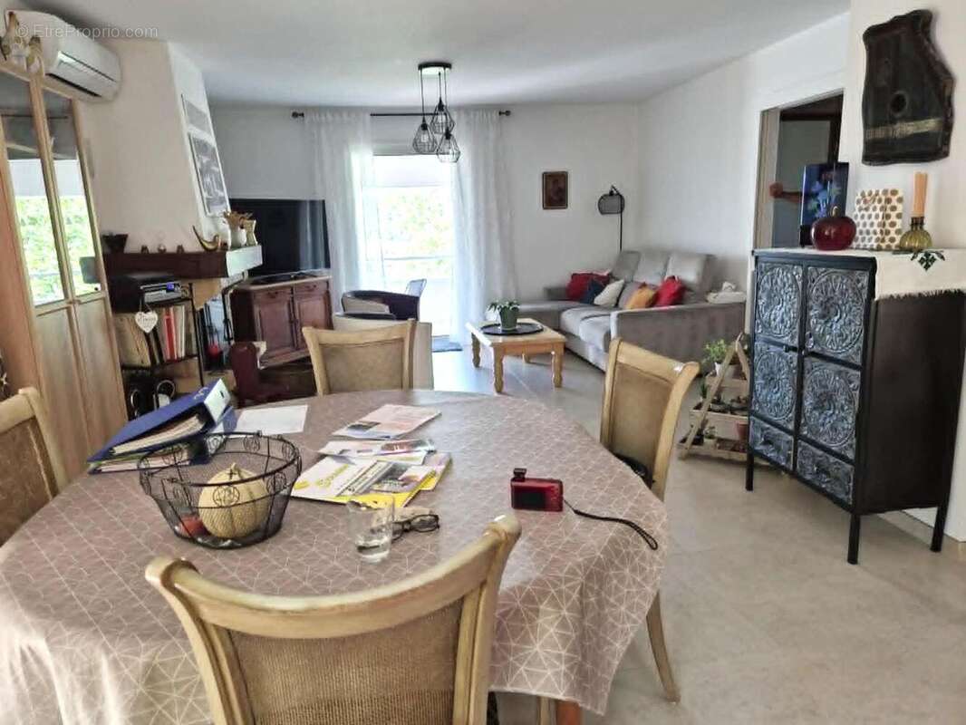   - Maison à VIDAUBAN