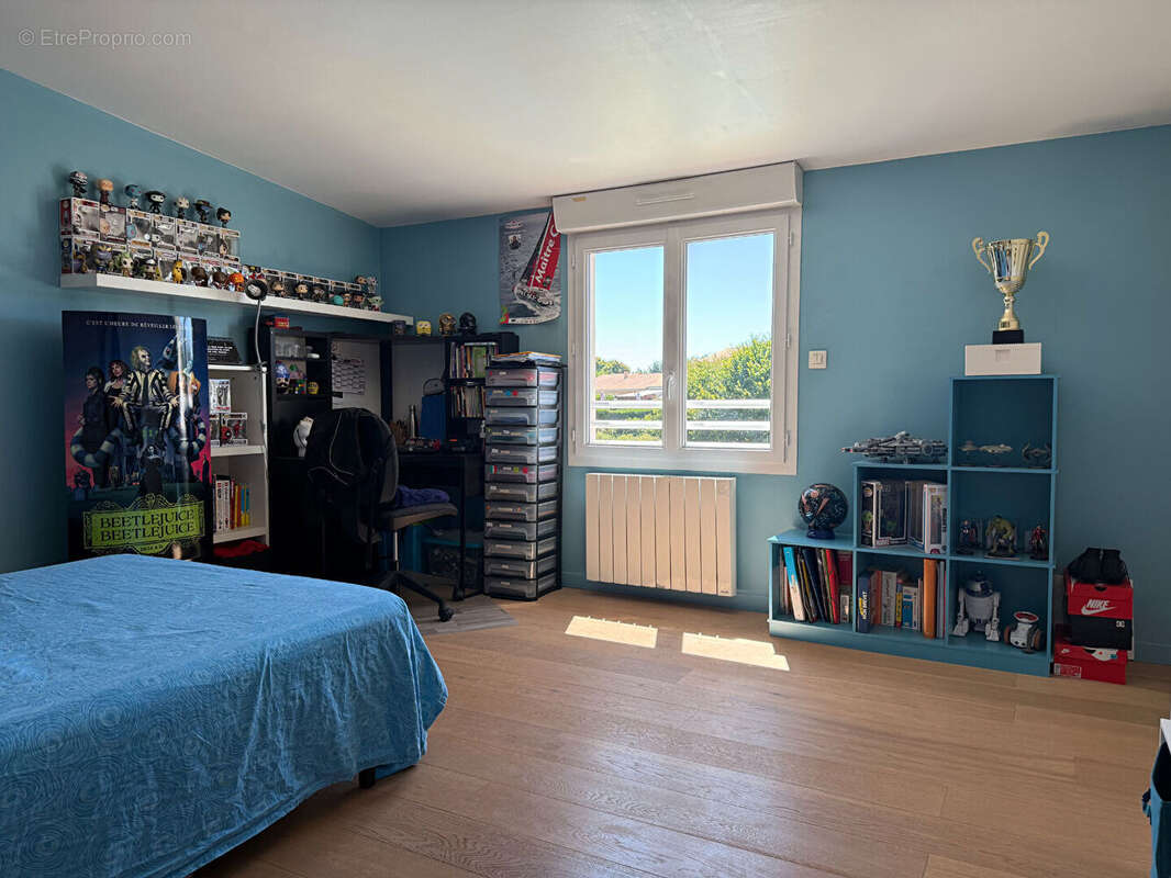 Maison à ROCHES-PREMARIE-ANDILLE