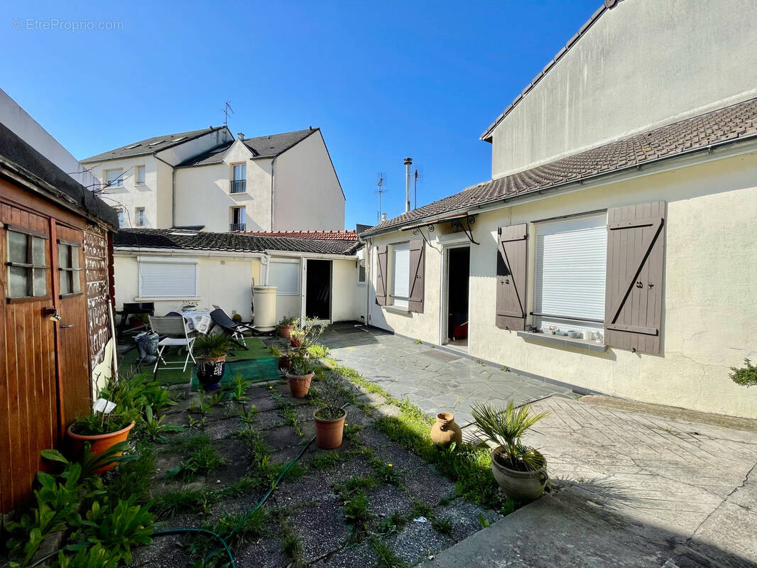 Maison à DRANCY