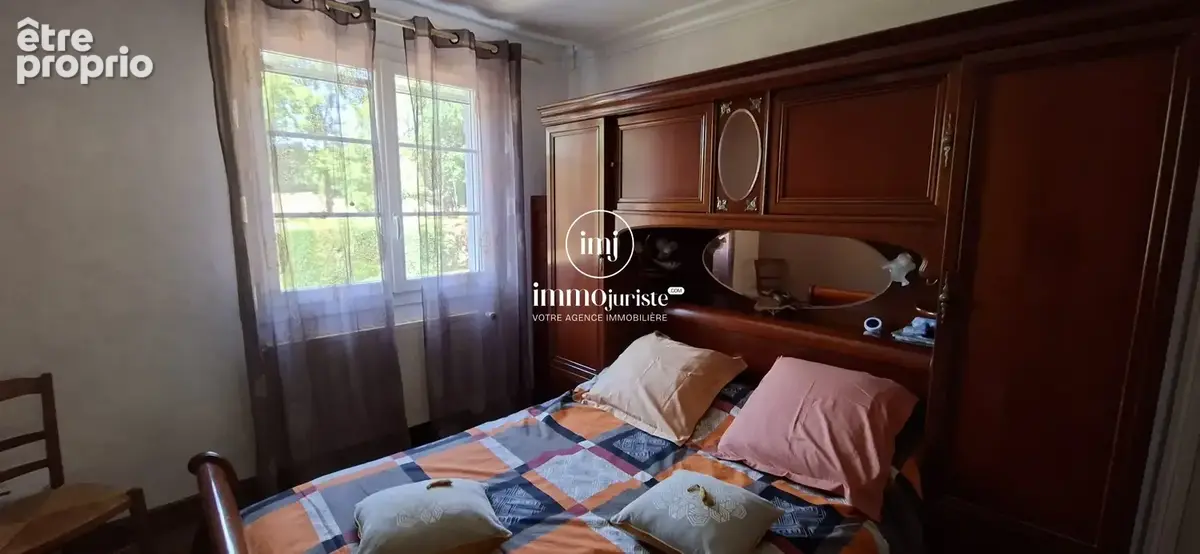 Maison 6 pièces 140 m² à vendre à Etagnac (16150) - photo 8