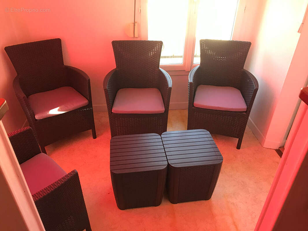 Appartement à BRIENON-SUR-ARMANCON