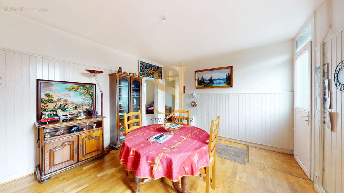 Appartement à VILLENEUVE-SAINT-GEORGES