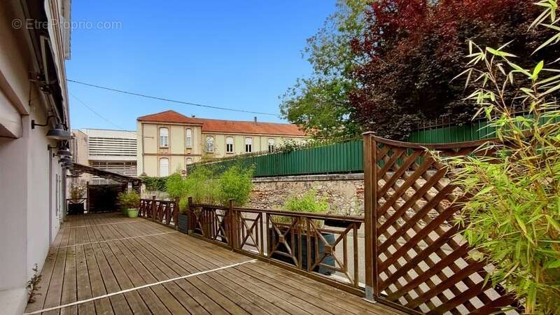 Immeuble de caractère – Centre-ville Villeneuve-sur-Lot (47)– 620 m² – Fort potentiel - photo 14