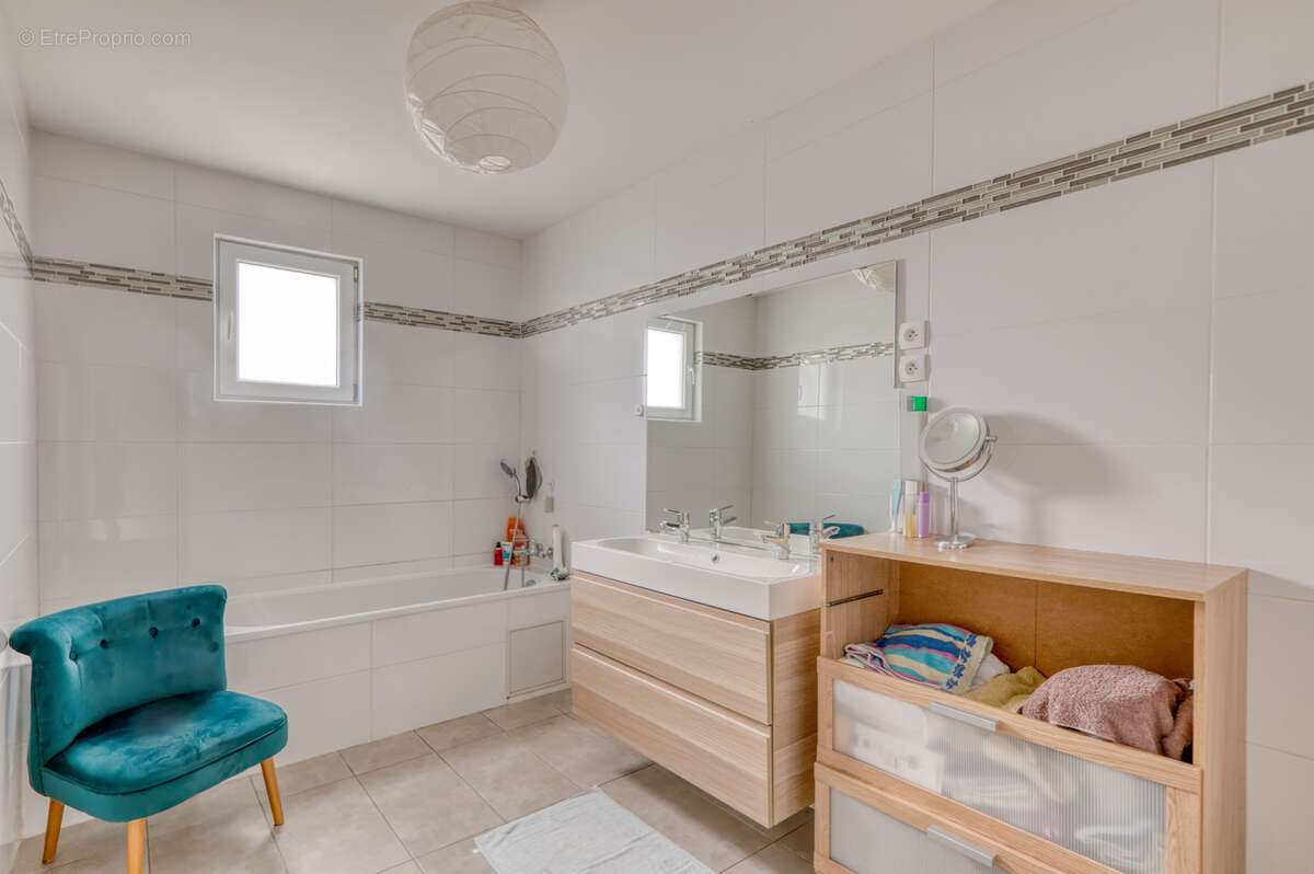 Maison de plain pied sur Chavagneux - photo 11