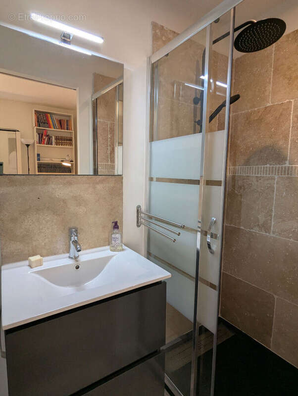 Maison à VILLECROZE