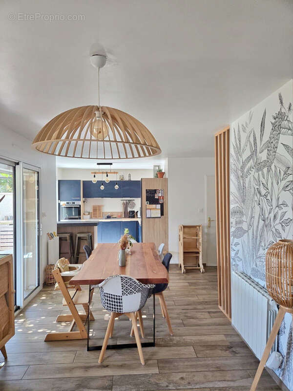 Maison à VILLEFONTAINE