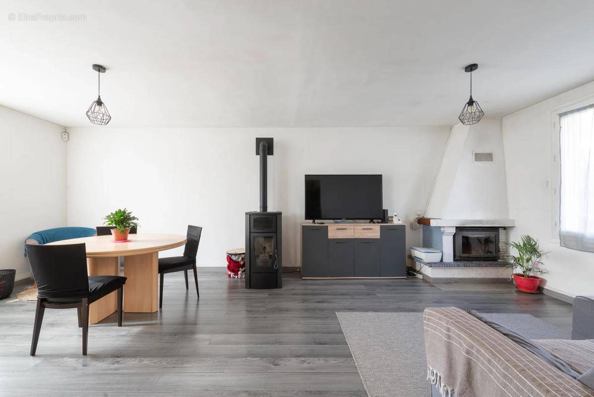 Maison à BOISSY-LE-CHATEL