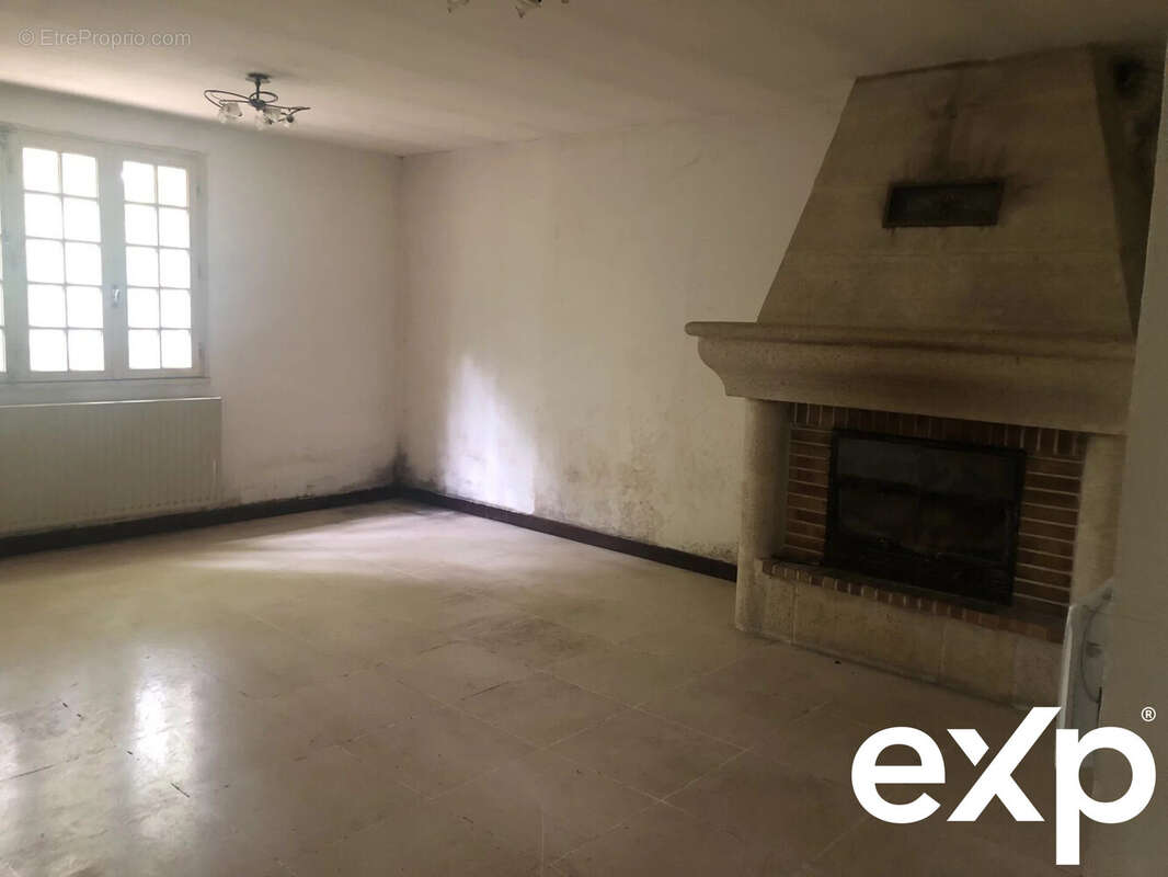 Maison à BAGAT-EN-QUERCY