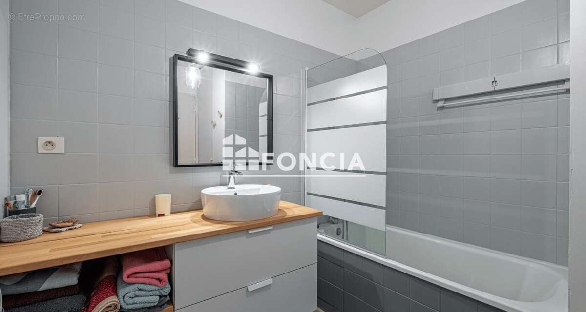 Appartement à LE POULIGUEN