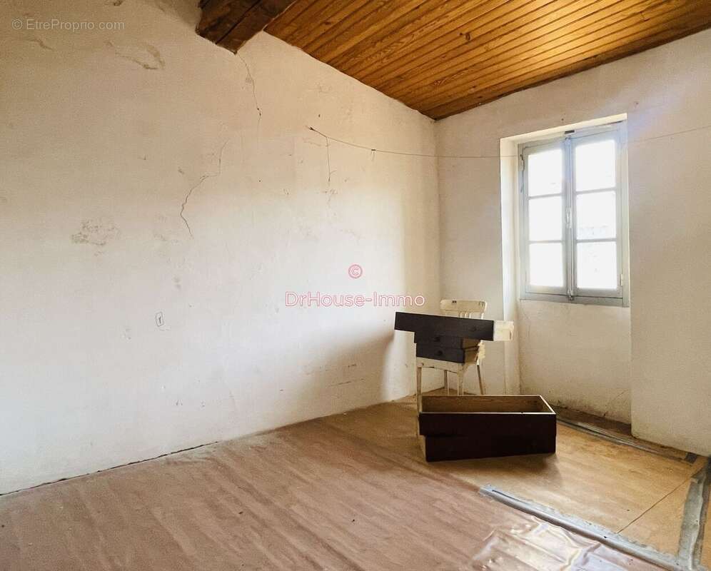 Maison 150 m² à Saint-Feliu-D'avall  - photo 18