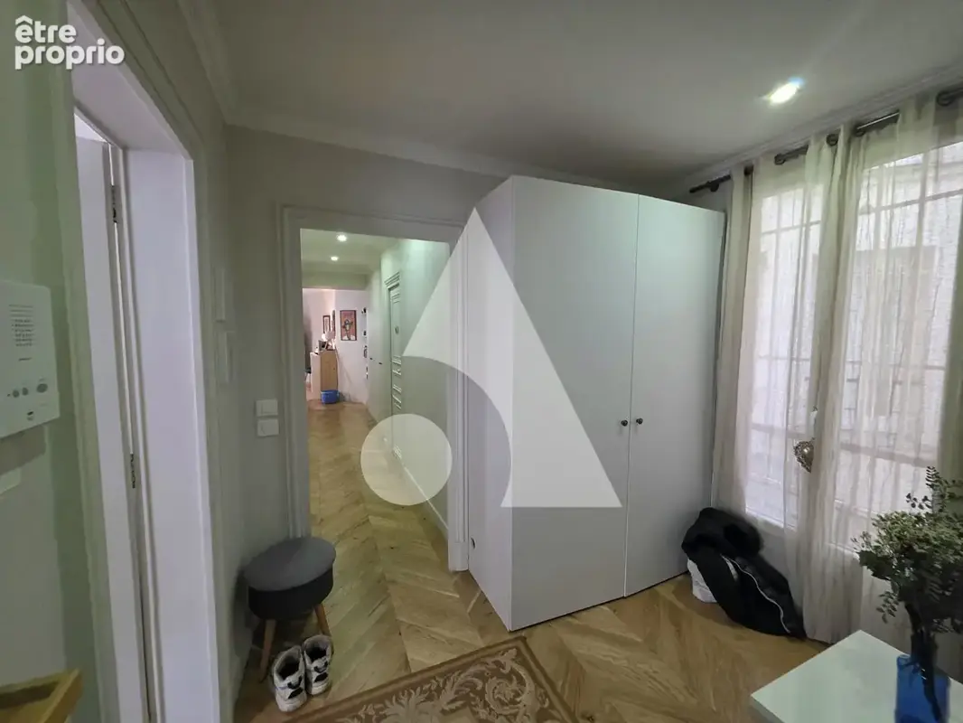 Rue de Rivoli, Magnifique appartement 4 pièces de 88 m2, balcon - photo 8