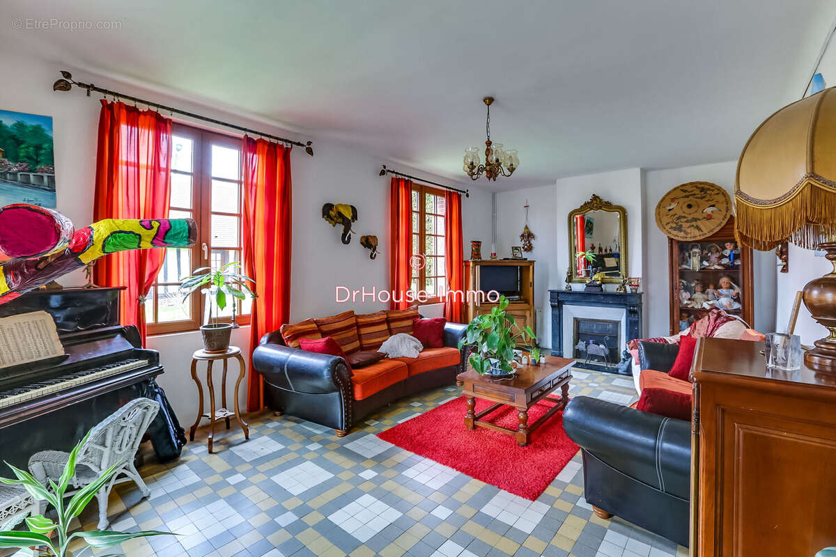 Maison à LE NEUBOURG