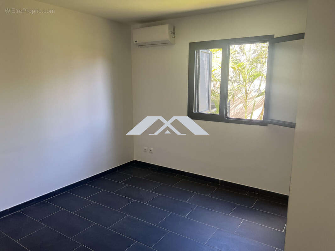 Maison à LA POSSESSION