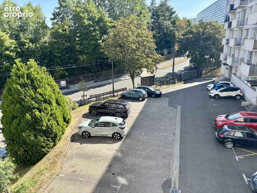T4 avec balcon et parking dans résidence sécurisée - photo 11