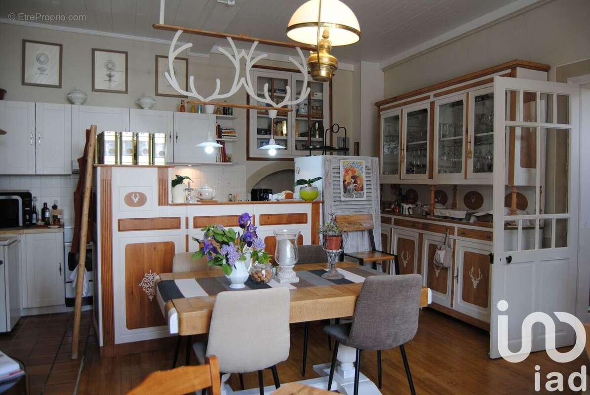 Photo 6 - Maison à LUZ-SAINT-SAUVEUR