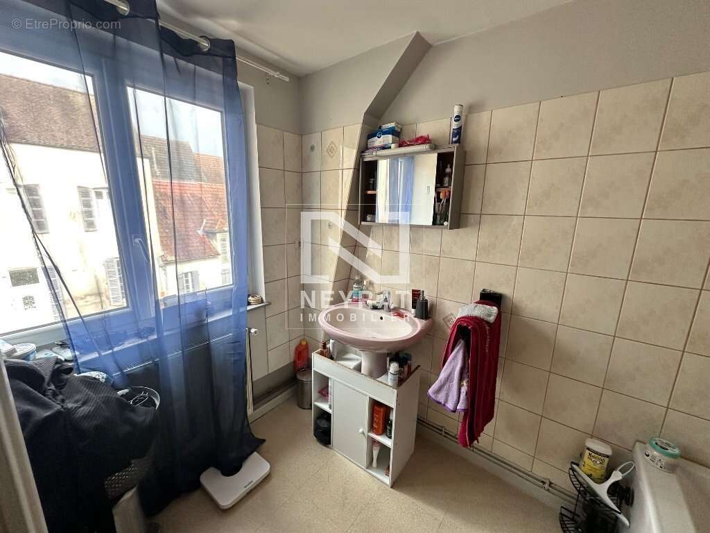 Appartement à CHAGNY