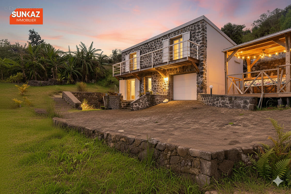 Maison à PETITE-ILE