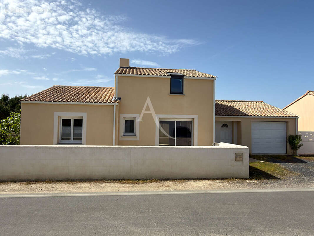 Maison à SAINT-GILLES-CROIX-DE-VIE