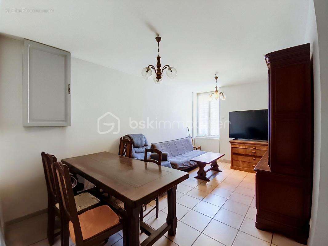 Bel appartement avec parking et un garage de 112 m² en sus - photo 2