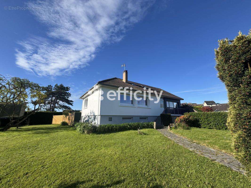 Maison à ARROMANCHES-LES-BAINS