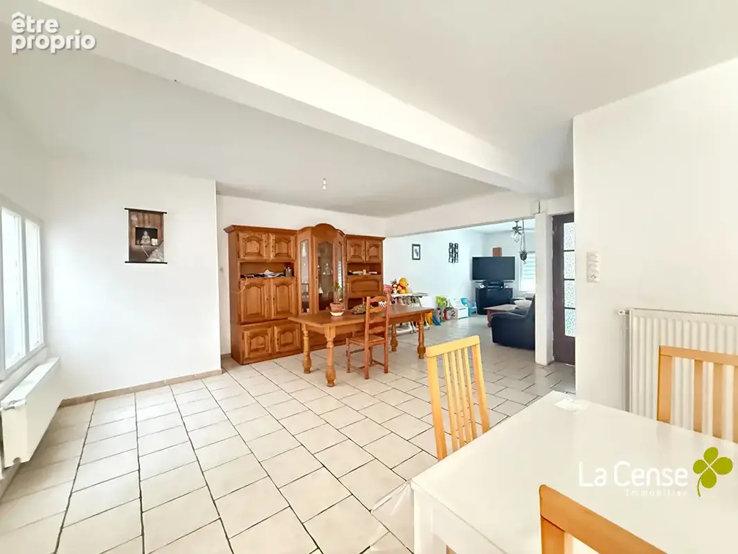 Maison à NOMAIN