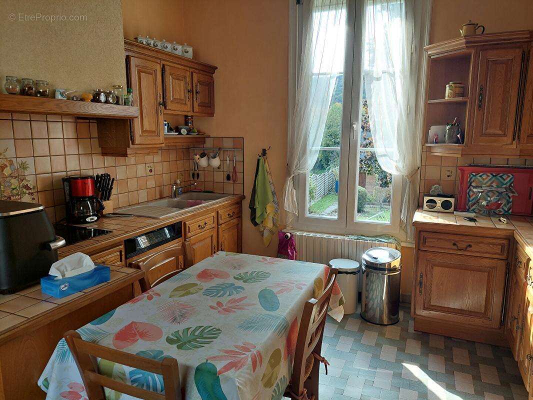 Maison à LILLEBONNE