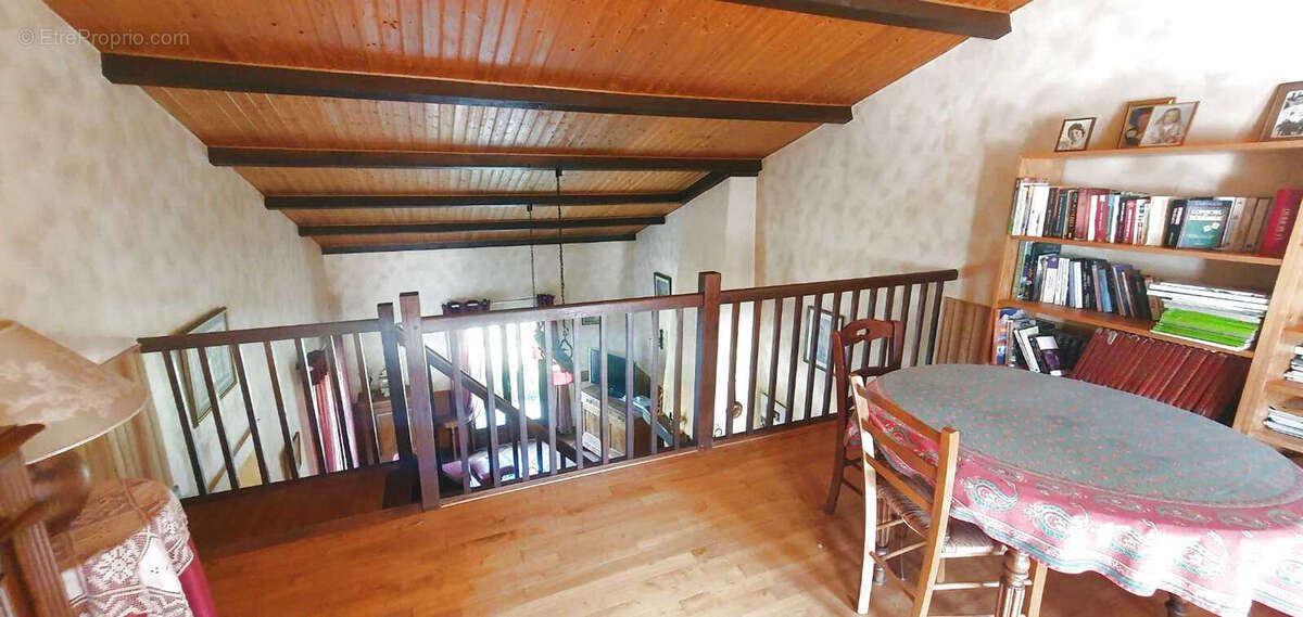 Maison à VOEUIL-ET-GIGET