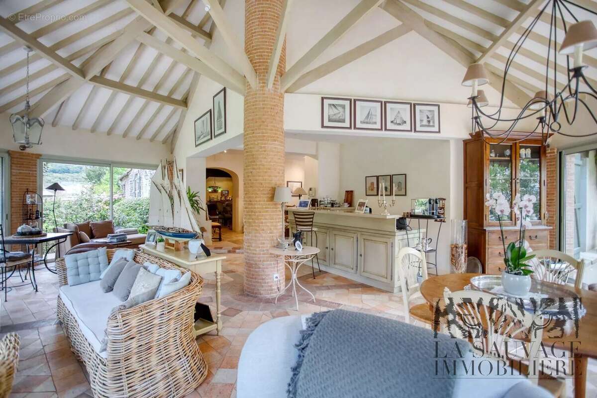 Appartement à CHAMBRAY