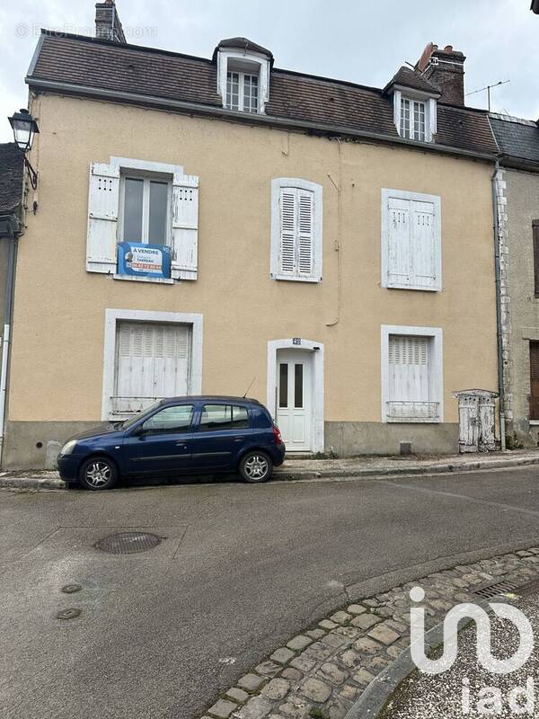 Photo 1 - Appartement à JOIGNY