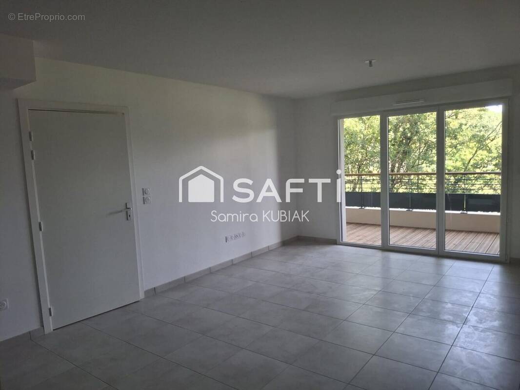 Photo 1 - Appartement à ESCALQUENS