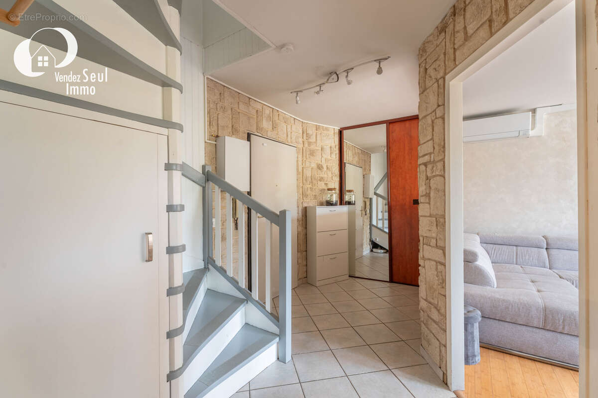 Appartement à BRON