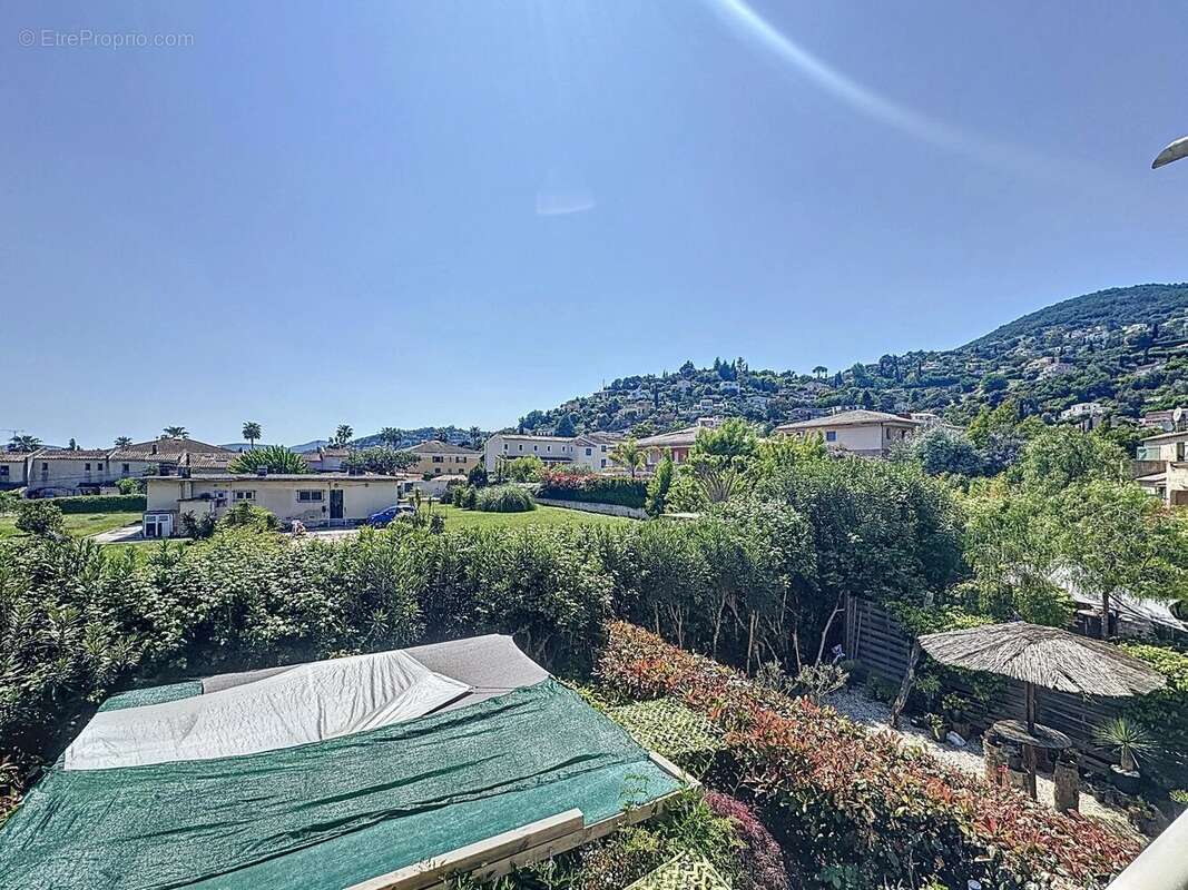 Appartement à MANDELIEU-LA-NAPOULE