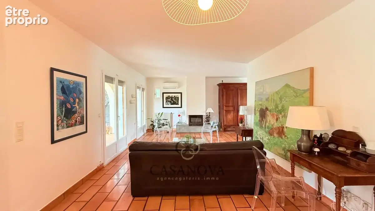Villa avec piscine et jardin paysager à Bassan  4 chambres, garage, terrasses, proche Béziers - photo 9