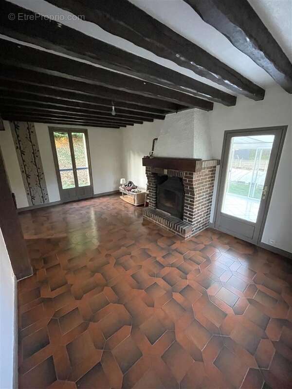 Maison à CRUCEY-VILLAGES