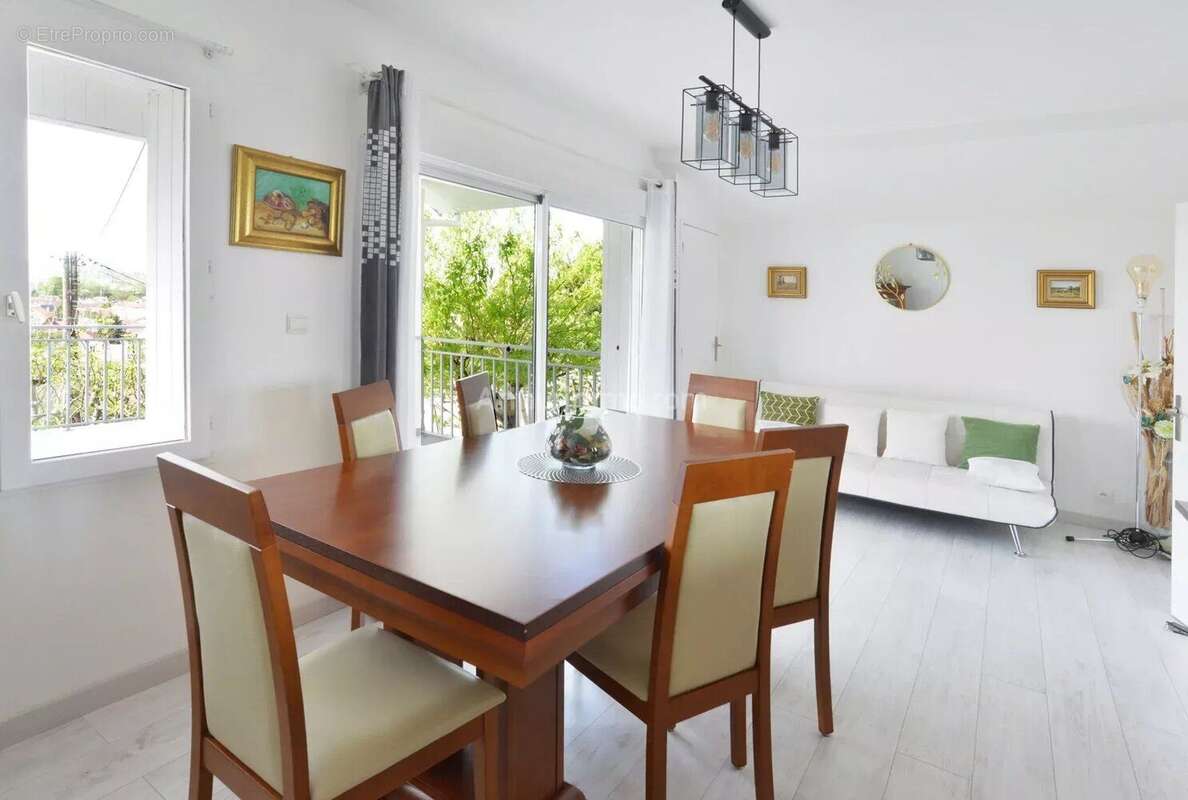 Maison à VILLENEUVE-SAINT-GEORGES