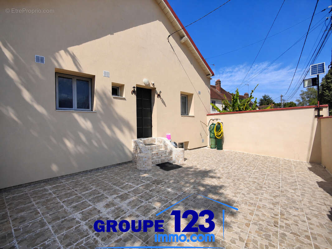 Maison entièrement rénovée - DPE A - 3 chambres - Terrasse couverte - photo 13