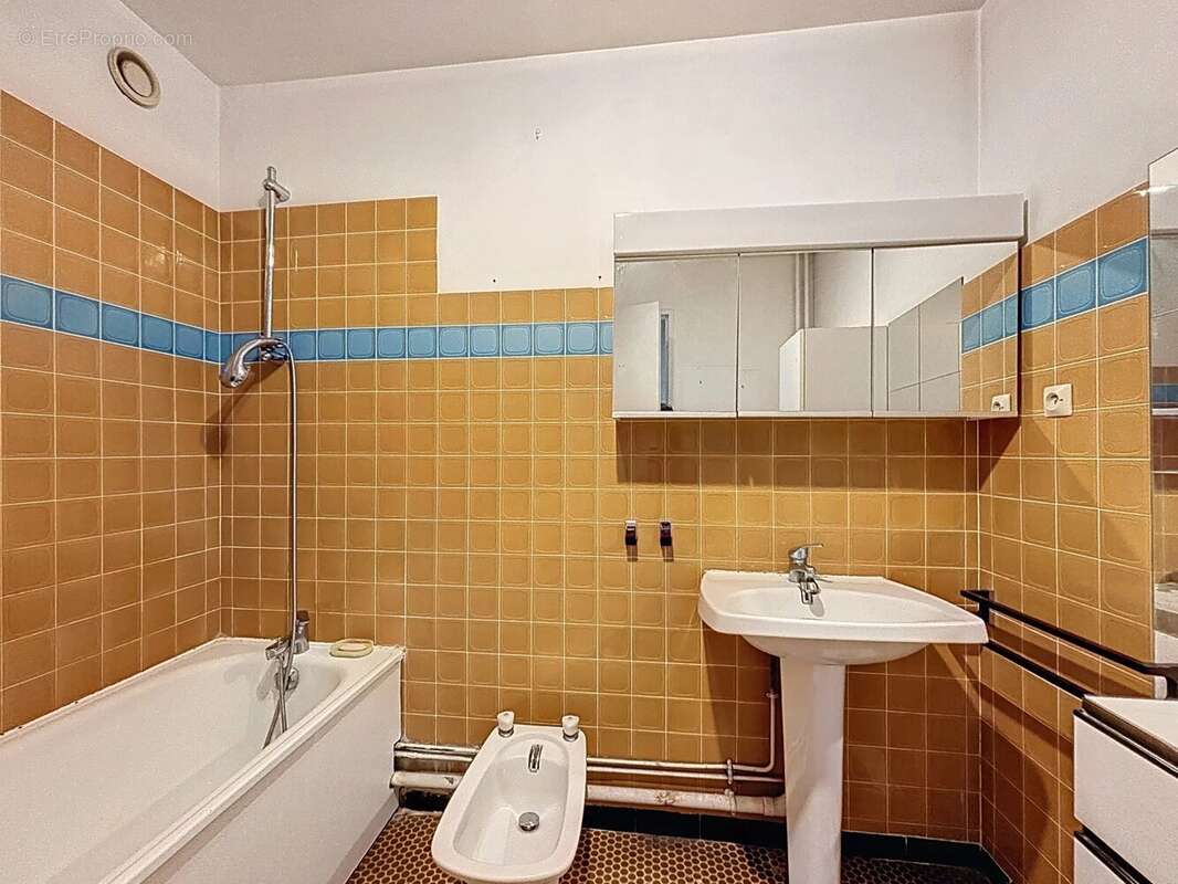 Appartement à ELANCOURT